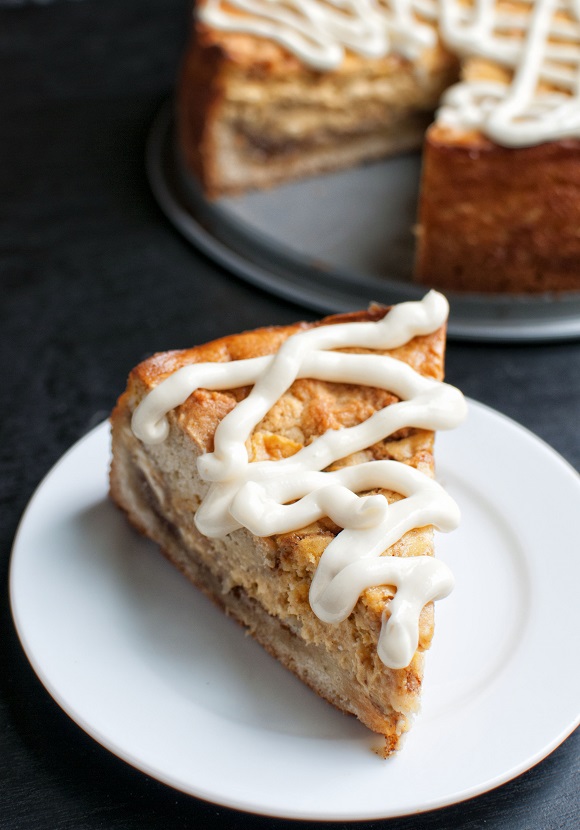 Pumpkin Cinnamon Roll Cheesecake