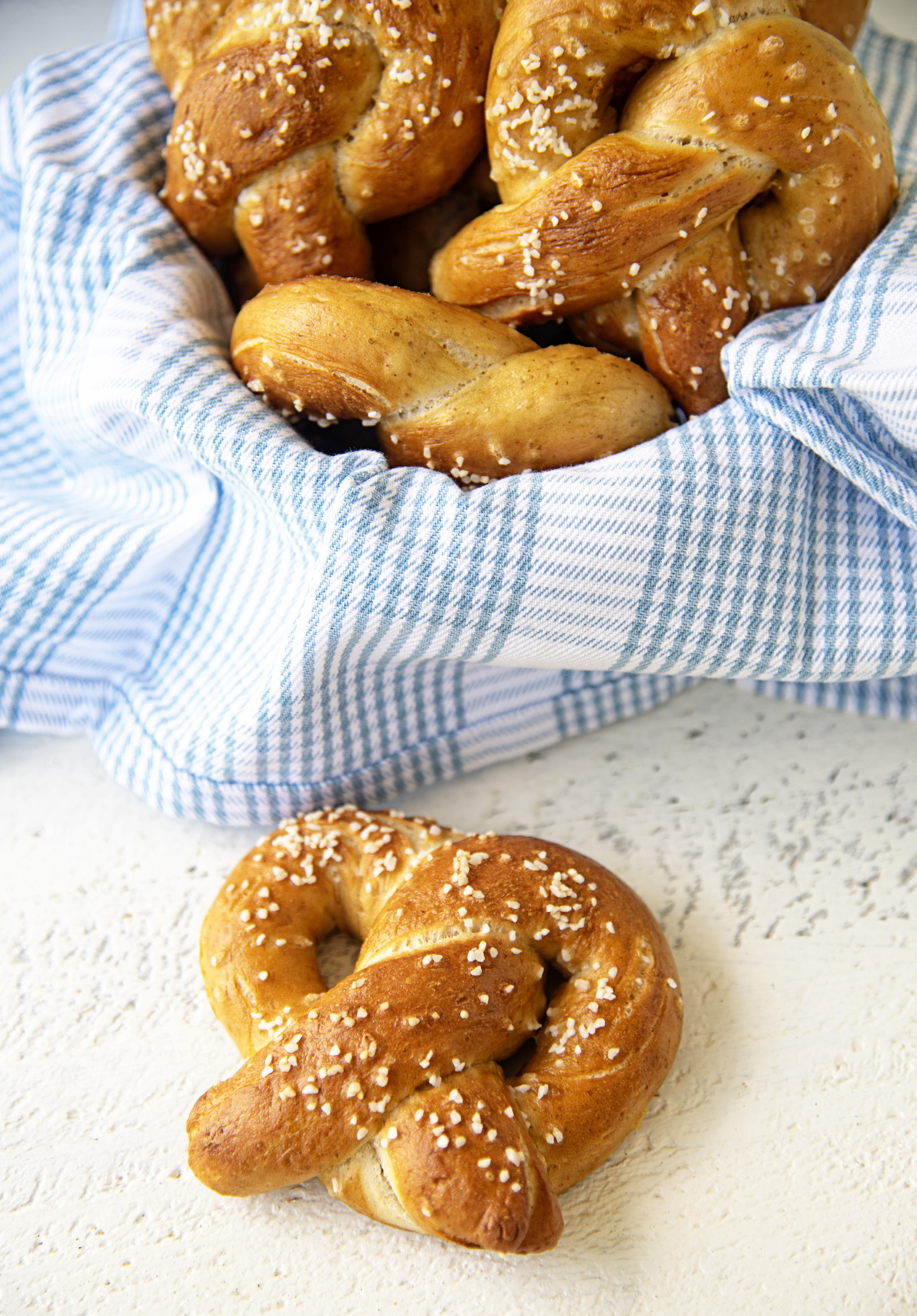 Basic Salted Soft Pretzels