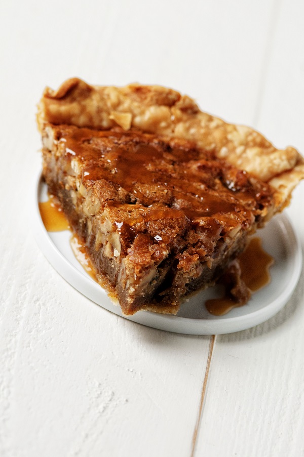 Butterscotch Apple Walnut Pie