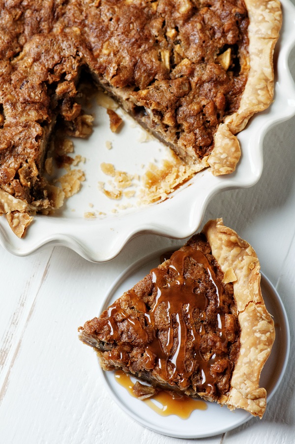 Butterscotch Apple Walnut Pie