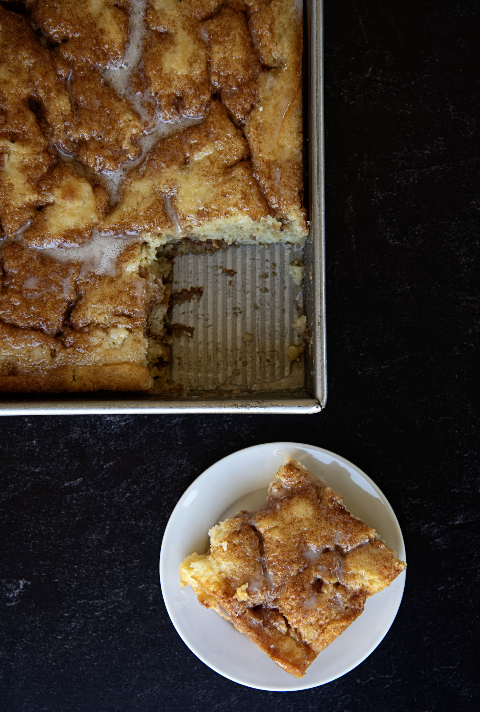 Caramel Apple Cinnamon Roll Cake 