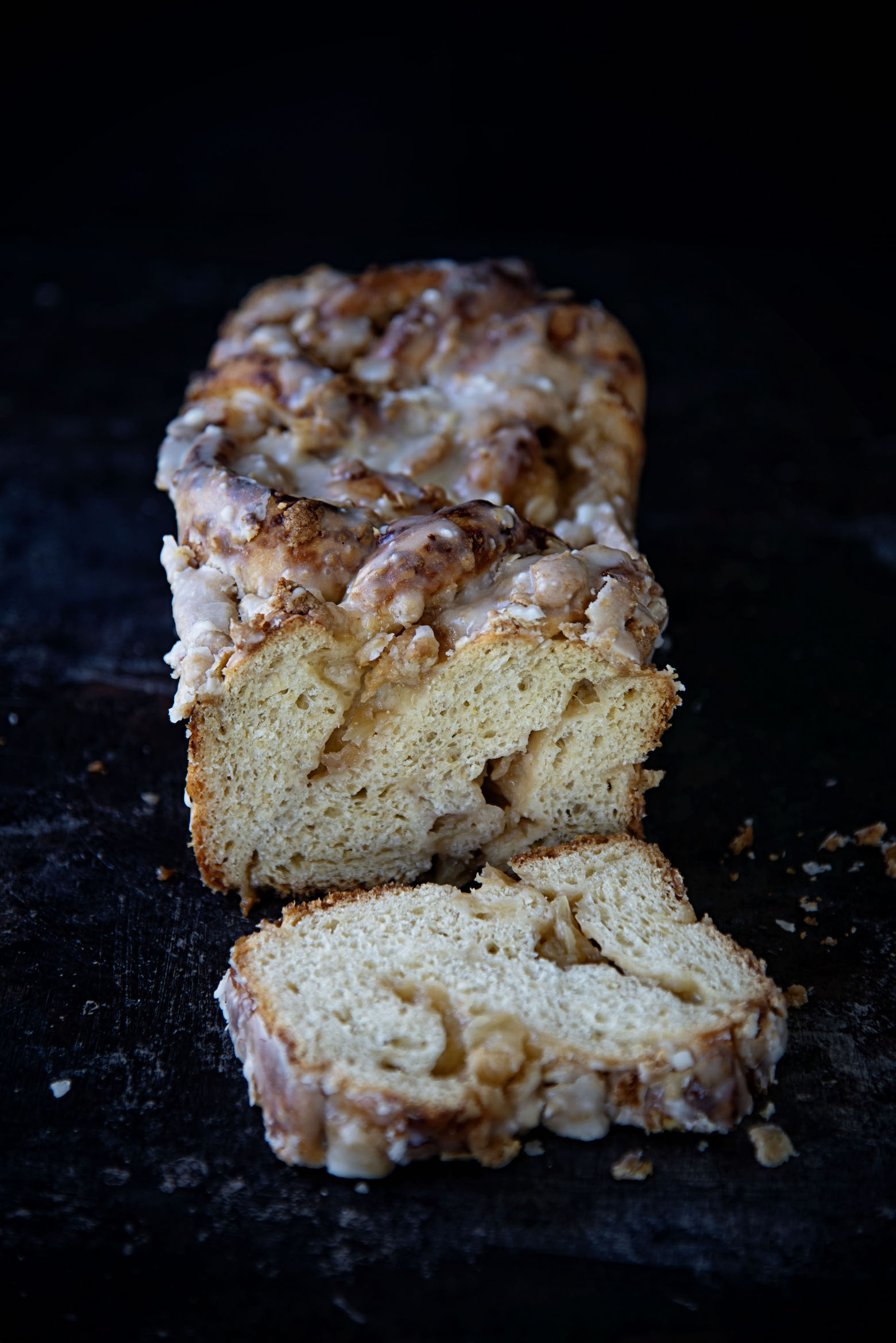 Glazed Apple Crisp Babka