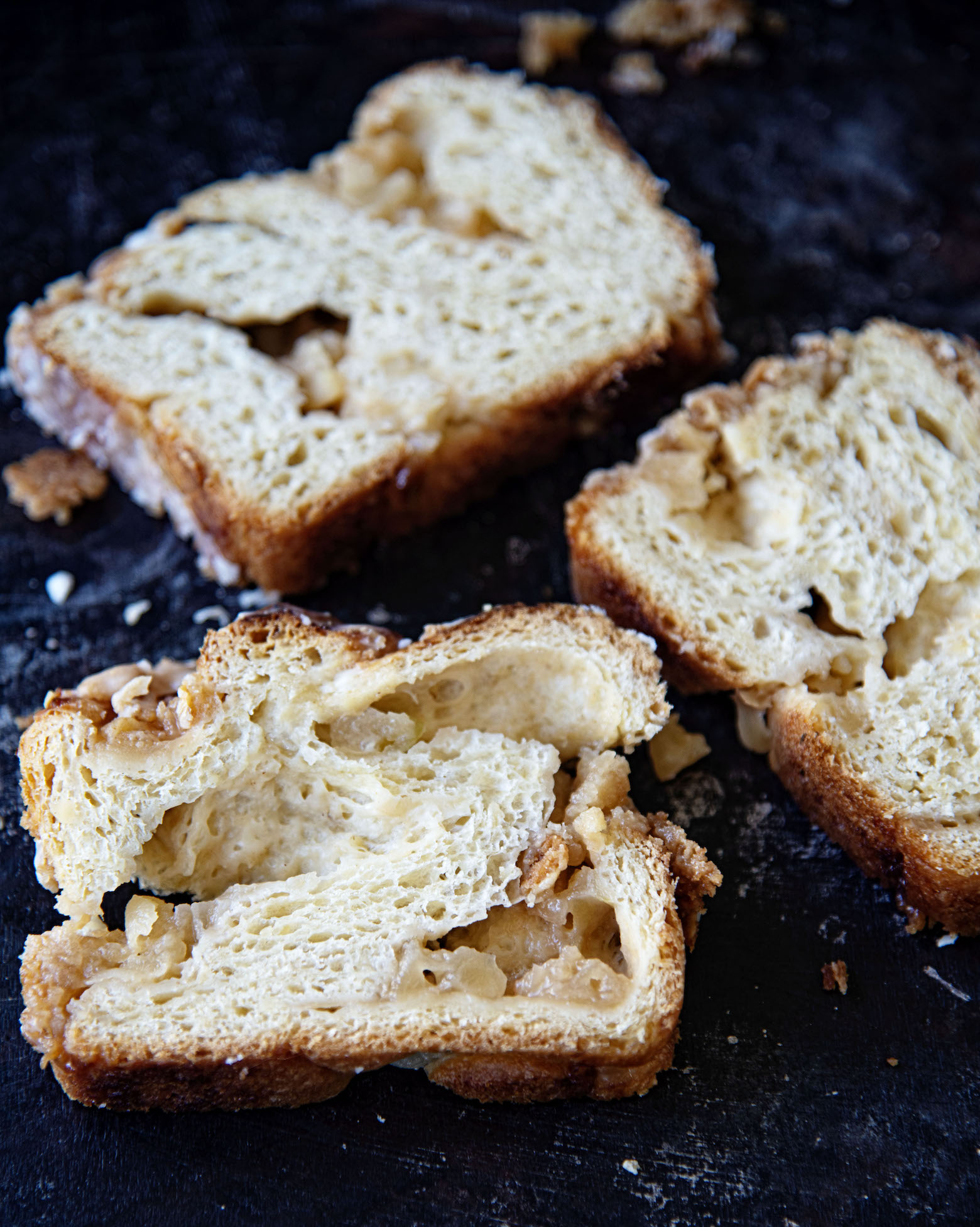 Glazed Apple Crisp Babka