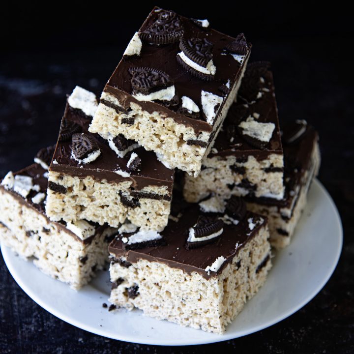 Cookies and Cream Rice Krispie Treats