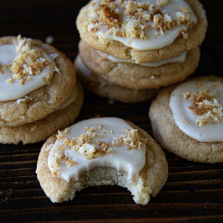 French Toast Cookies with Maple Glaze 