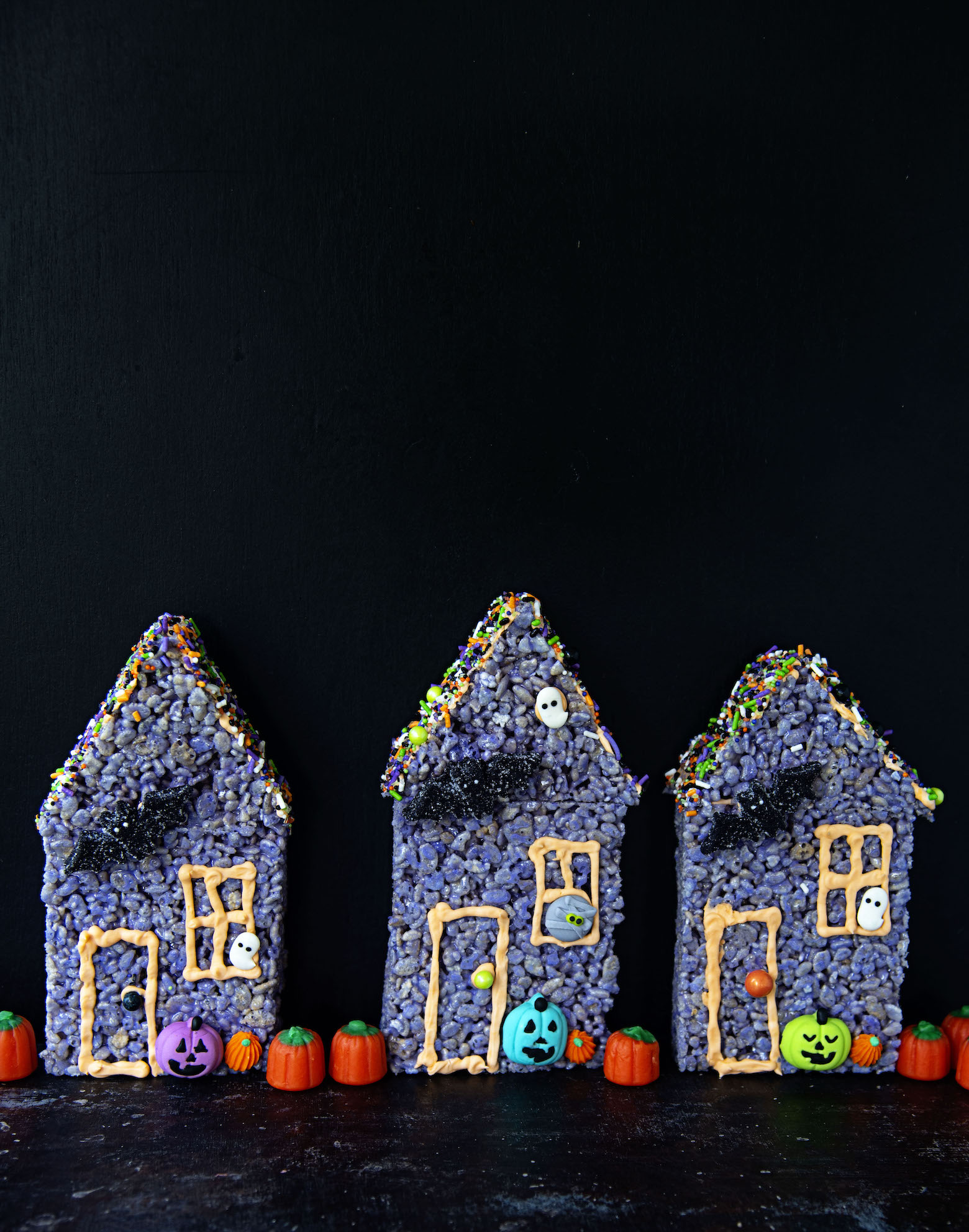 Rice Krispie Treat Haunted Houses