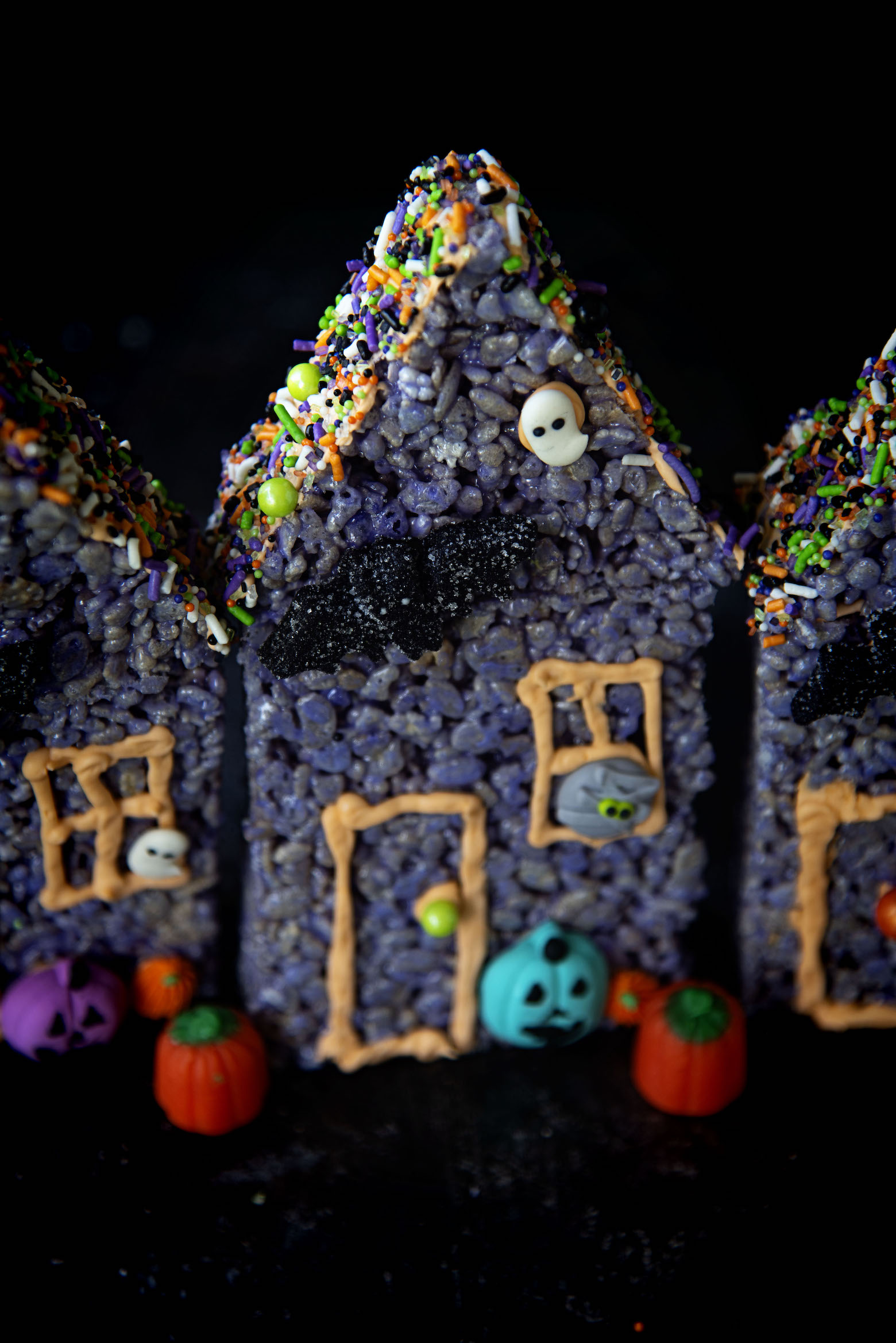 Rice Krispie Treat Haunted Houses