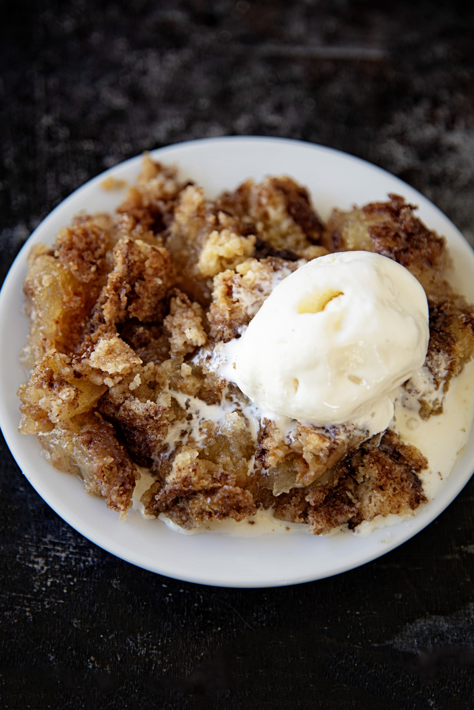 Snickerdoodle Cookie Apple Cobbler