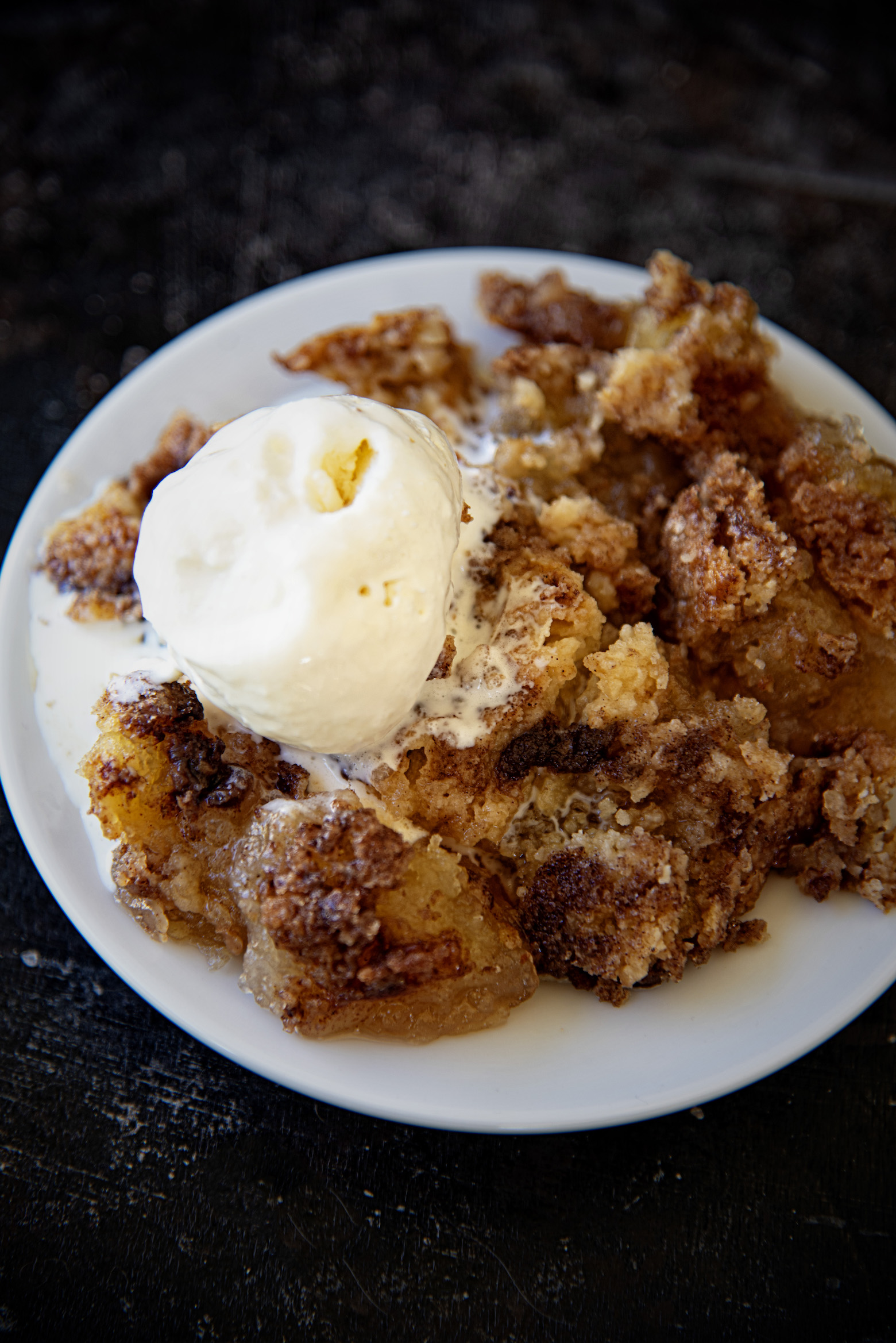 Snickerdoodle Cookie Apple Cobbler