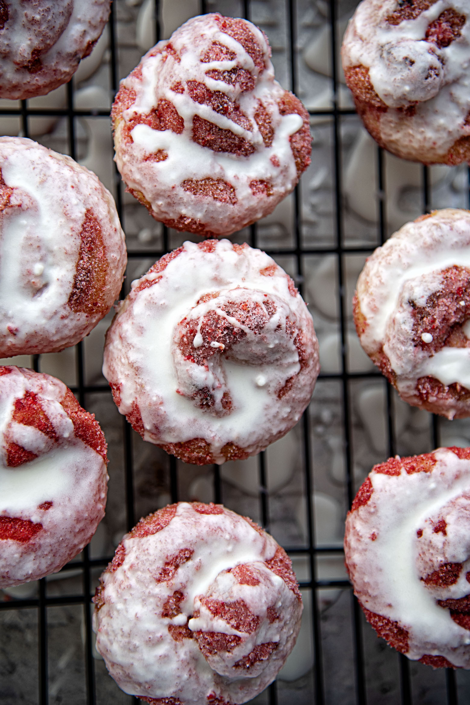 Prosecco Strawberry Sugared Buns