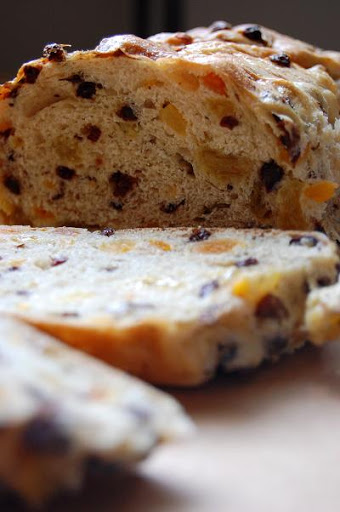 Dried Fruit Bread