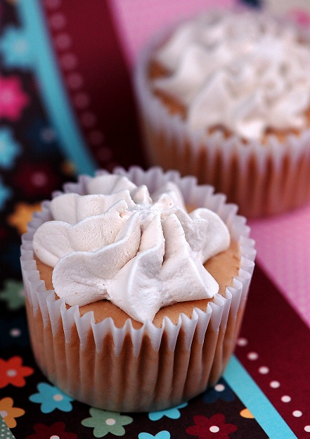 Irish Coffee Cheesecake BItes side view