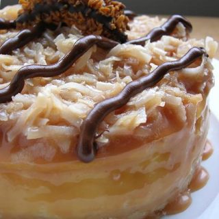 Samoas Cookie Cheesecake