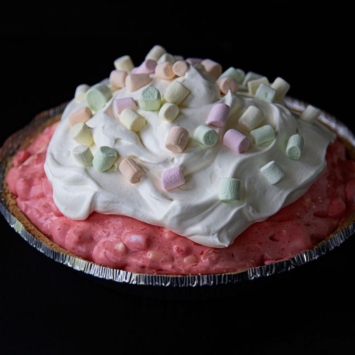 Fruity Marshmallow Raspberry Jello Pie