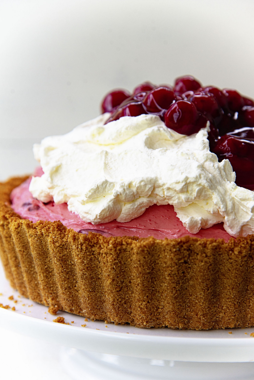 Cherry Cheesecake Jello Pie with Graham Cracker Crust