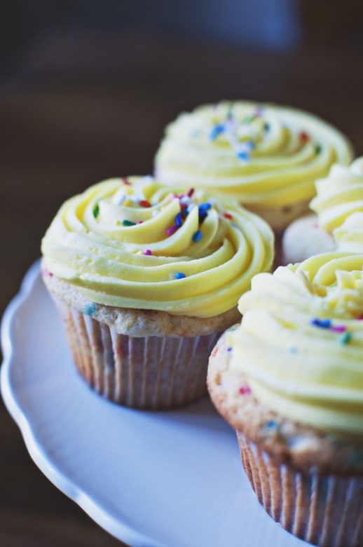 Lemon Sprinkle Cupcakes
