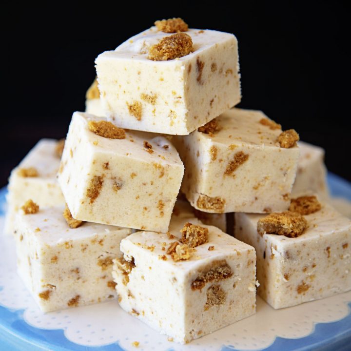 Oatmeal Cream Pie Fudge