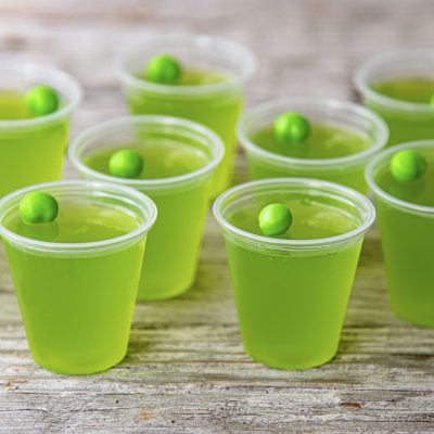 Apple Cider Moscow Mule Jello Shots