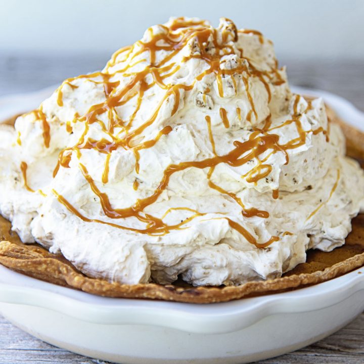 Gingersnap Cream Cheese Pumpkin Pie