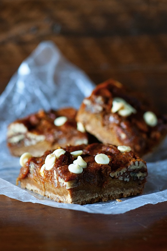 Side view of Pumpkin Pecan Pie Gingerbread Bars.