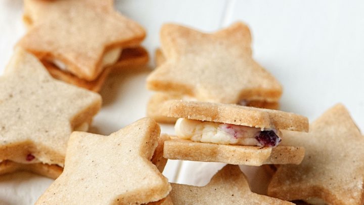 Holiday Shortbread Recipe - Entertaining with Beth