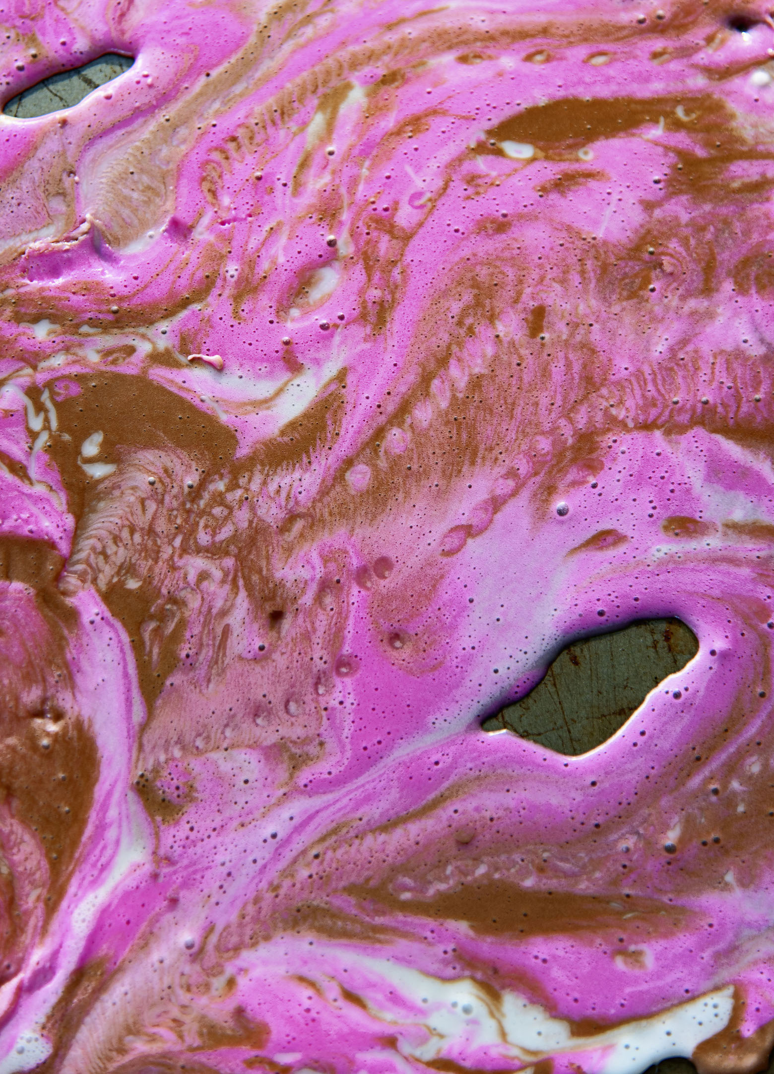 Swirl of the ice cream glazes