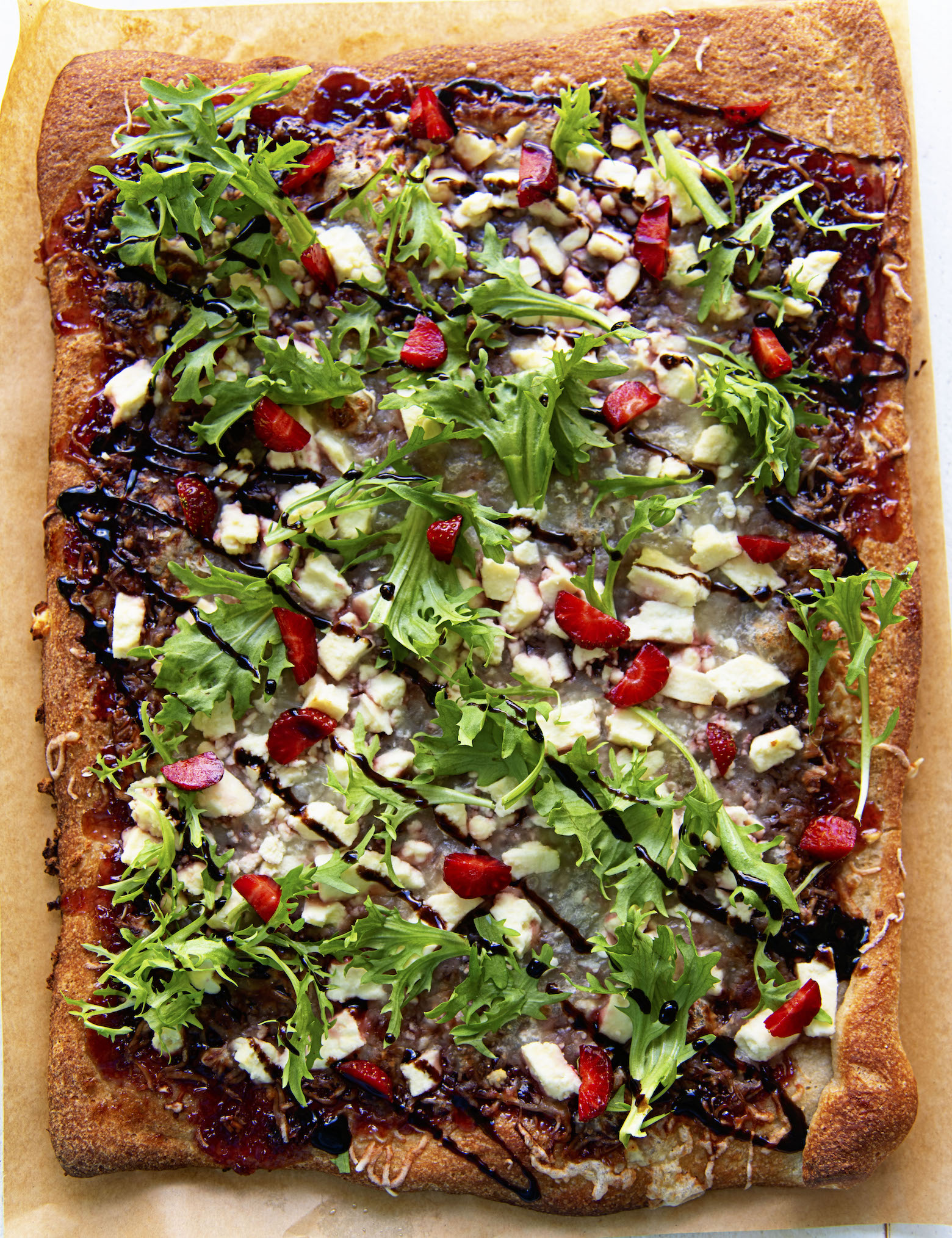 Overhead shot of the full Strawberry Balsamic Jam Flatbread