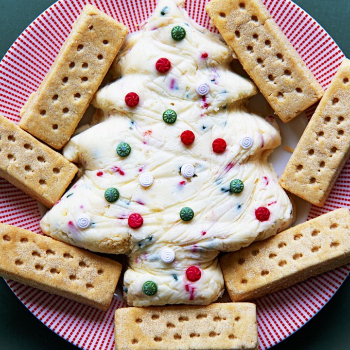 Christmas Tree Cake Recipe