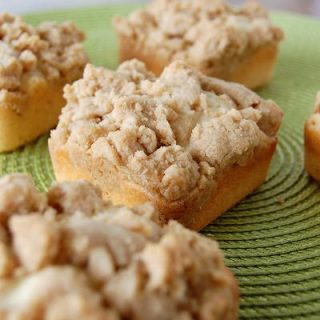 New York Style Crumb Cakes