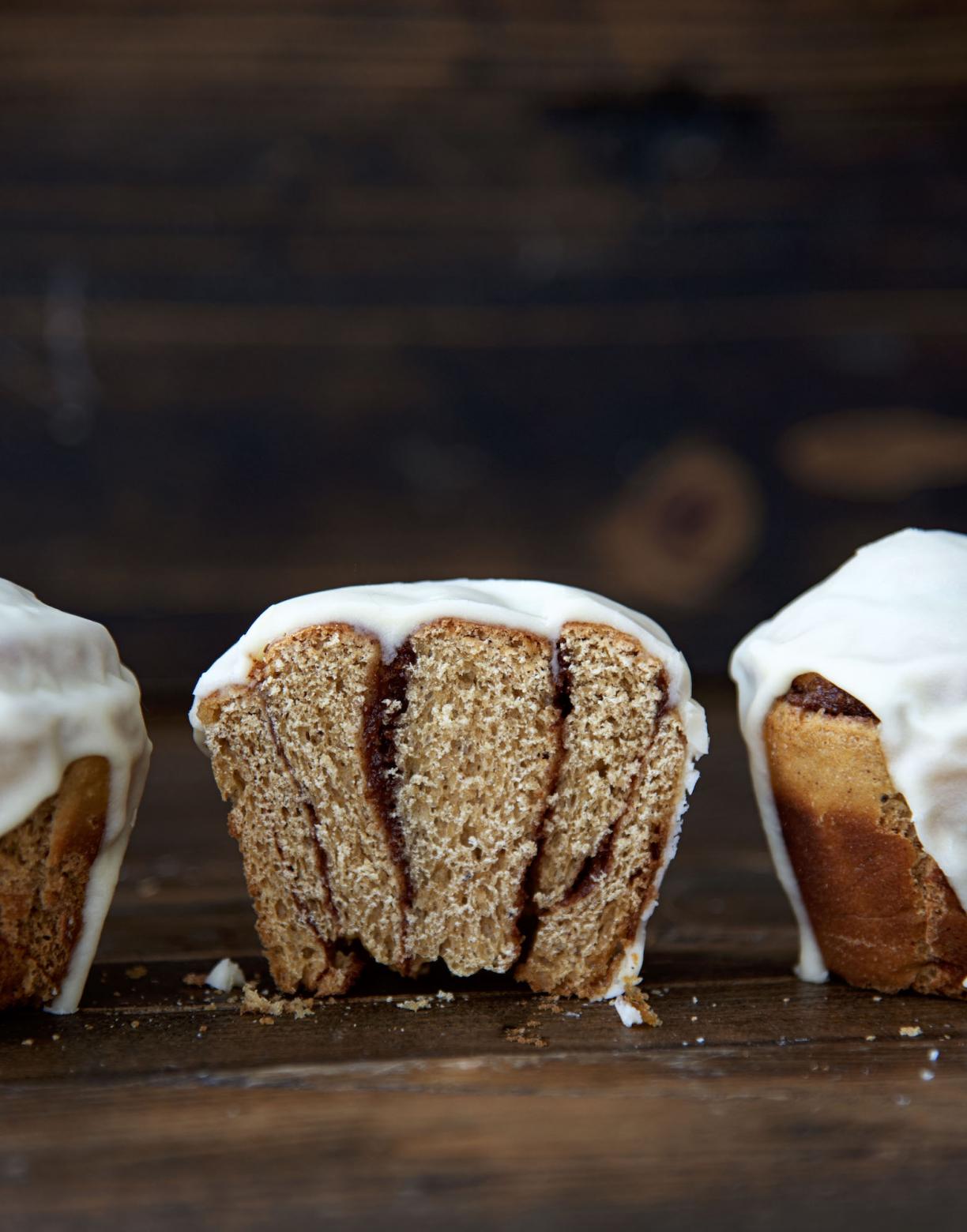Orange Gingerbread Cinnamon Rolls Sweet ReciPEAs