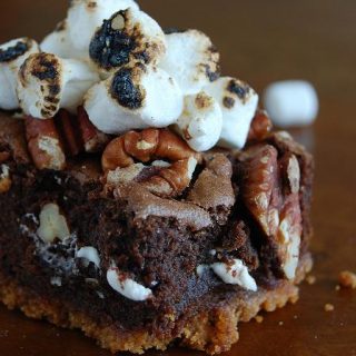 S'mores Pecan Brownie Bars 