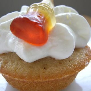 Root Beer Float Cupcakes