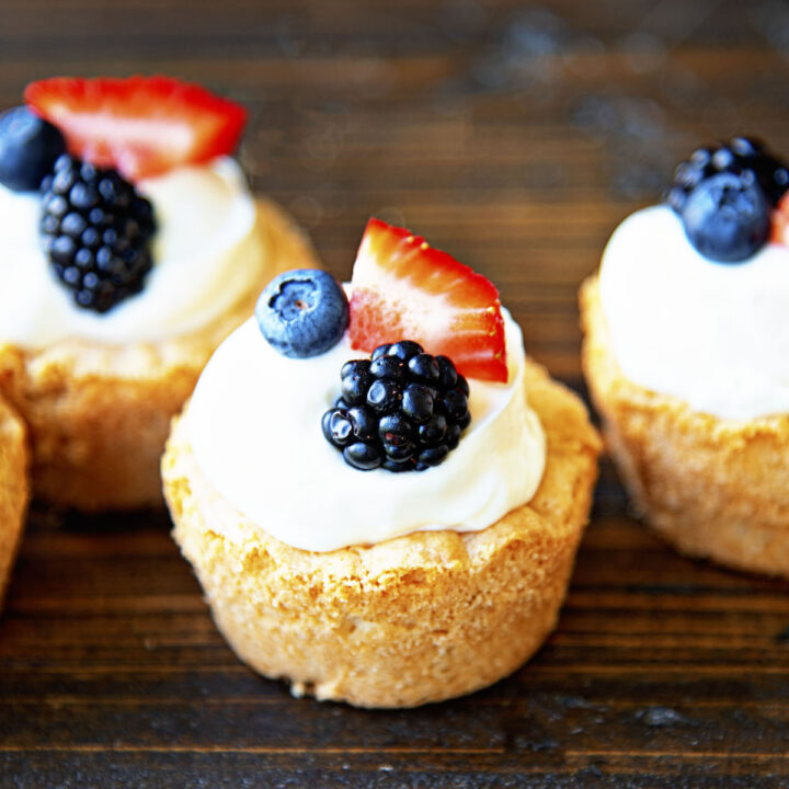 Fruit Pizza Pudding Shots