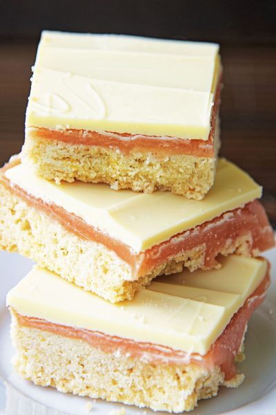 Strawberry Lemonade Caramel Bars