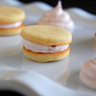 Key Lime Raspberry Sandwich Cookies