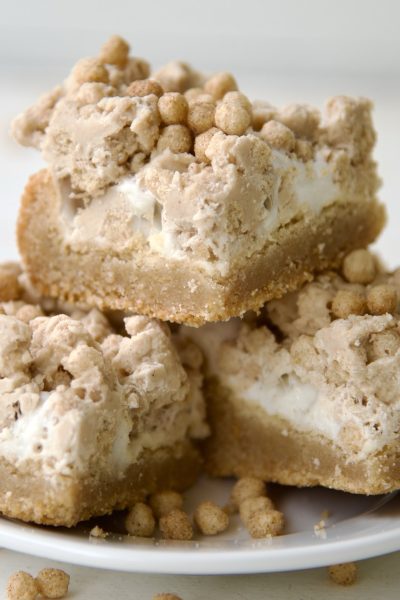 Cinnamon Toast Cereal Marshmallow Bars