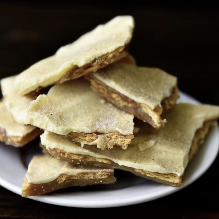 Cinnamon Churro Cracker Toffee